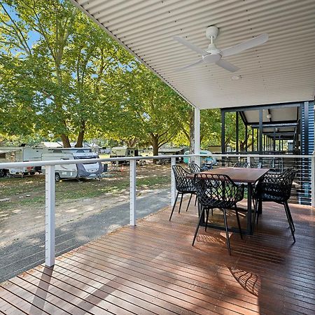 Myrtleford Holiday Park Екстериор снимка