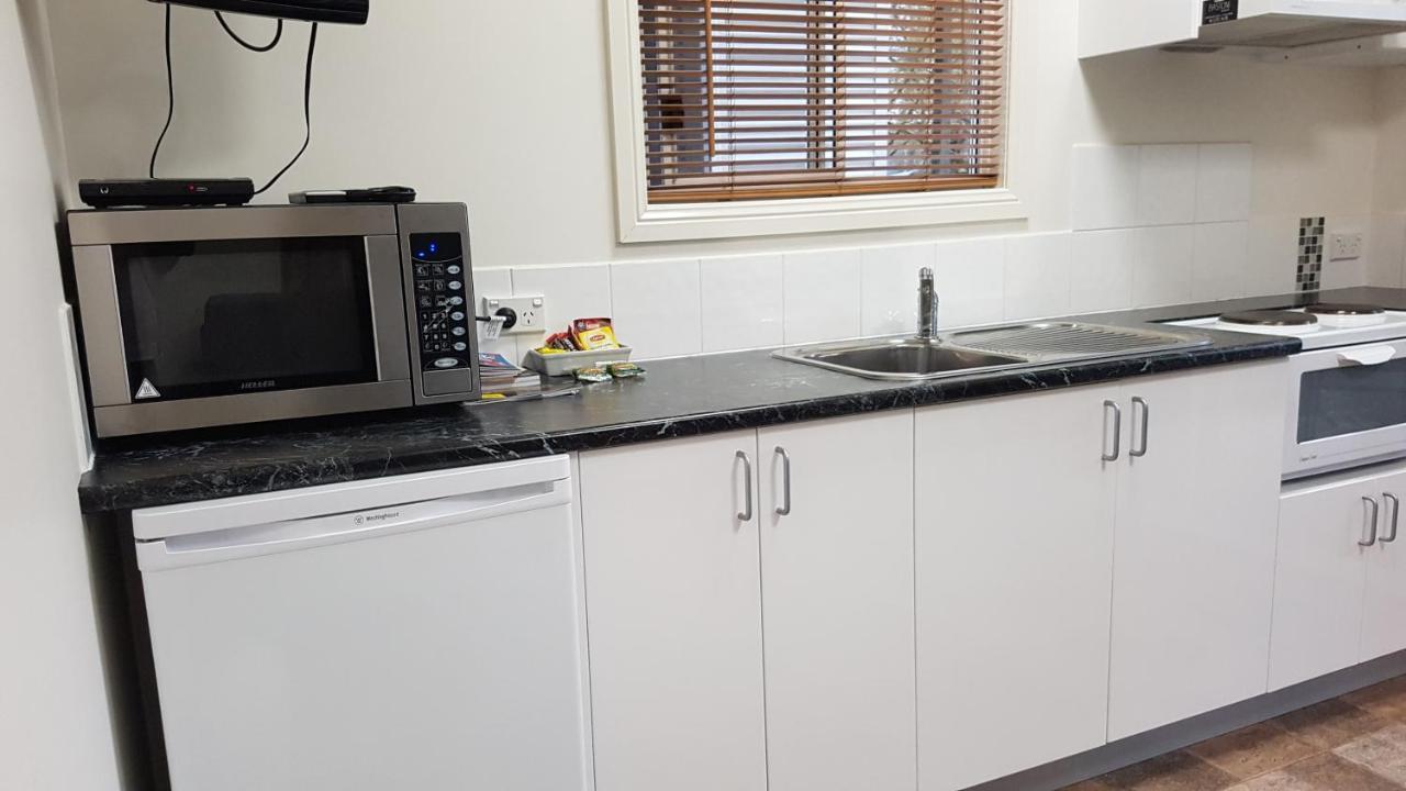 Myrtleford Holiday Park Екстериор снимка