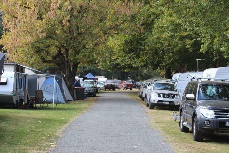 Myrtleford Holiday Park Екстериор снимка